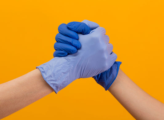 Guide d'Achat : Comment Choisir les Gants d'Examen Parfaits